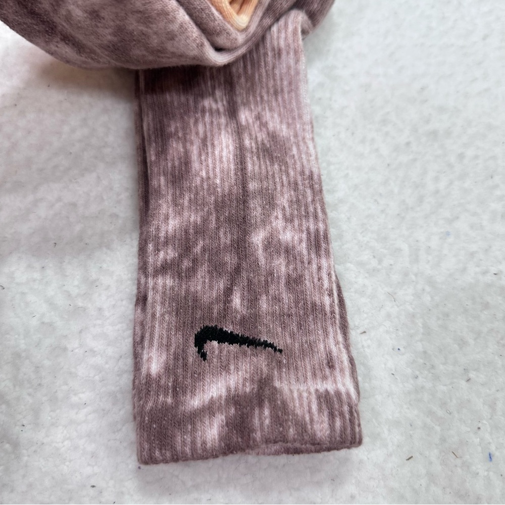 Nike Tie-Dye Socks - Picture 3 of 8